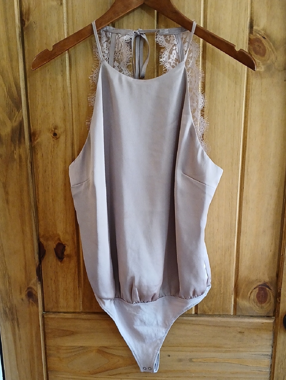Abercrombie & Fitch Lace-Trim Halter Bodysuit - Medium